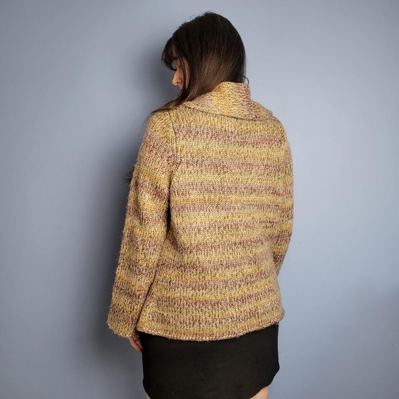 Vintage 90s chunky green knitted cardigan - Picture 4 of 6